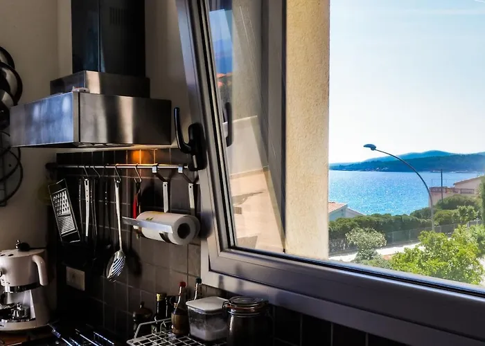 Διαμέρισμα Jana's Flat - Seafront Fertilia